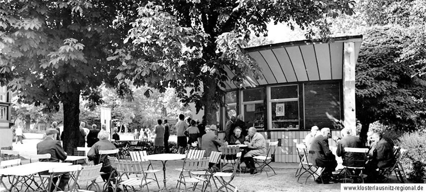 Biergarten am Hotel (neue Form) mit Kiosk