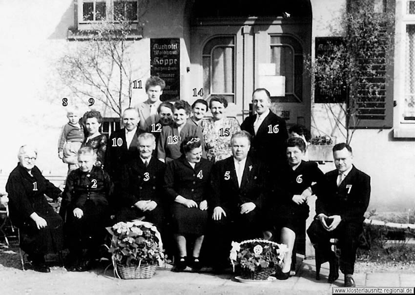 Aufnahme um 1912 - am Hotel und Restaurant "Waldhaus zur Köppe" 