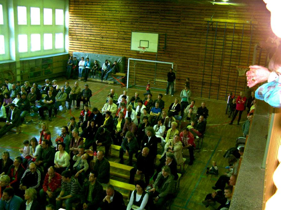 Impressionen von der Namensverleihung am 08.04.2011 - Grundschule "Hermann Sachse"